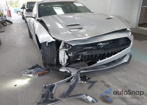 2018 Ford Mustang Ecoboost z USA, uszkodzony, nr VIN 1FA6P8TH9J5115583